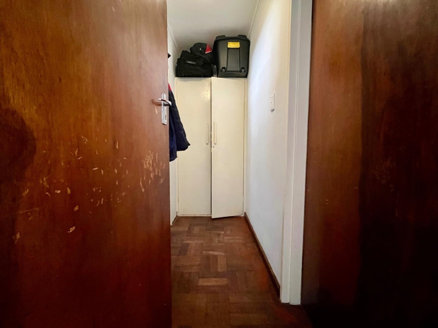 1 Bedroom Property for Sale in Wynberg Western Cape